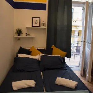 https://the-clock-inn.praguehotelsweb.com