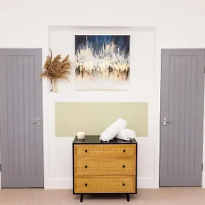 Muriel Retreat - Location - Free Parking, Fast Wifi, Smarttv With Netflix By Yoko United Kingdom